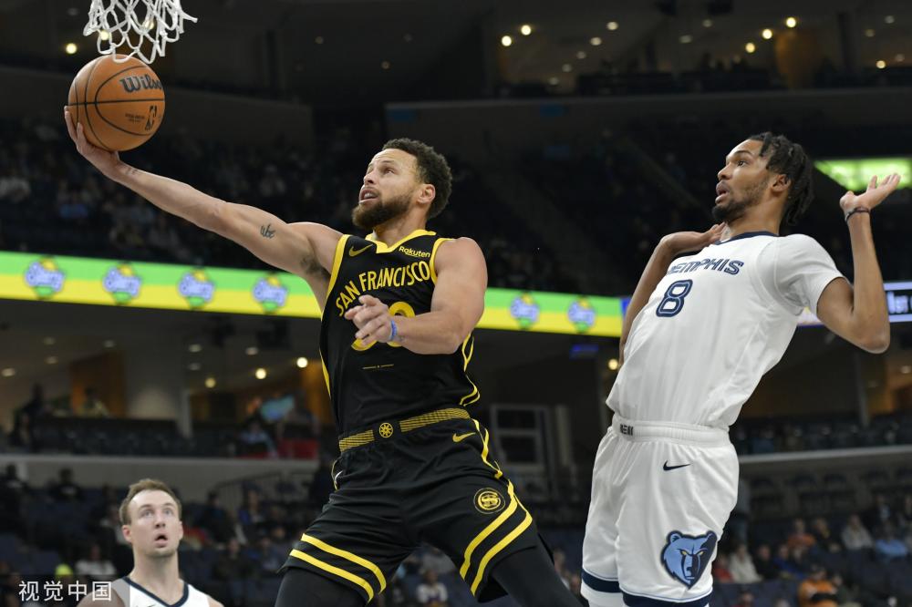 防线紧密的 防线紧密的