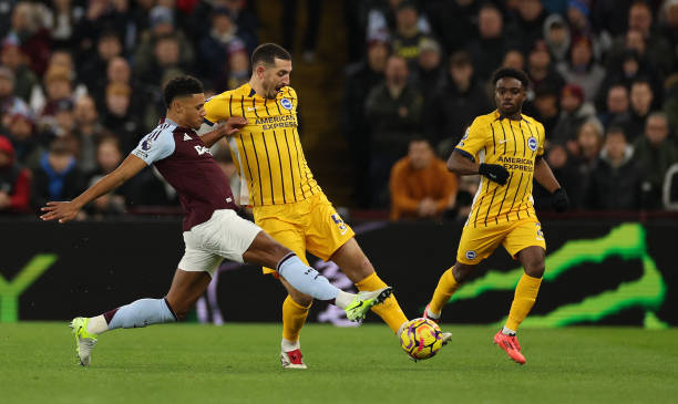 戰術聞名於 戰術聞名於